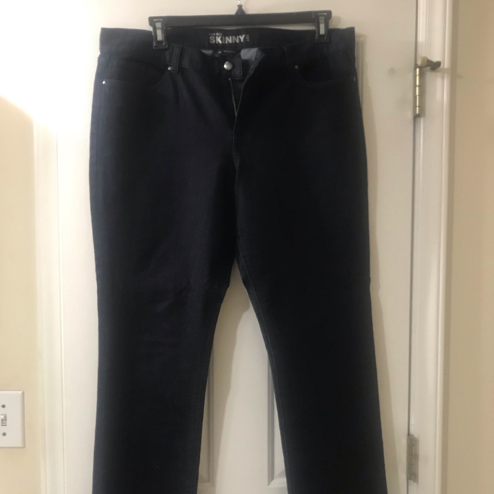 NY & Co low rise skinny jean